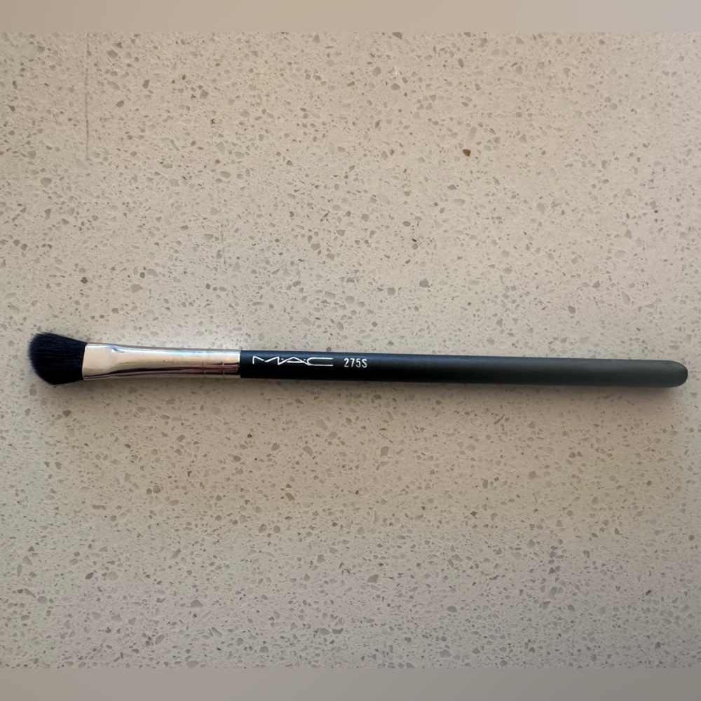 MAC Cosmetics 275S Brush